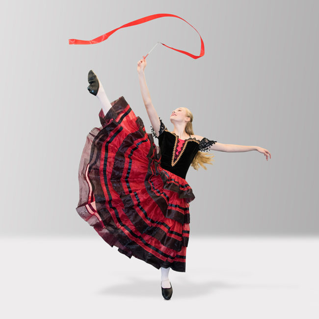 Photo: Sedona dance photographer Lisa Garrett Photography