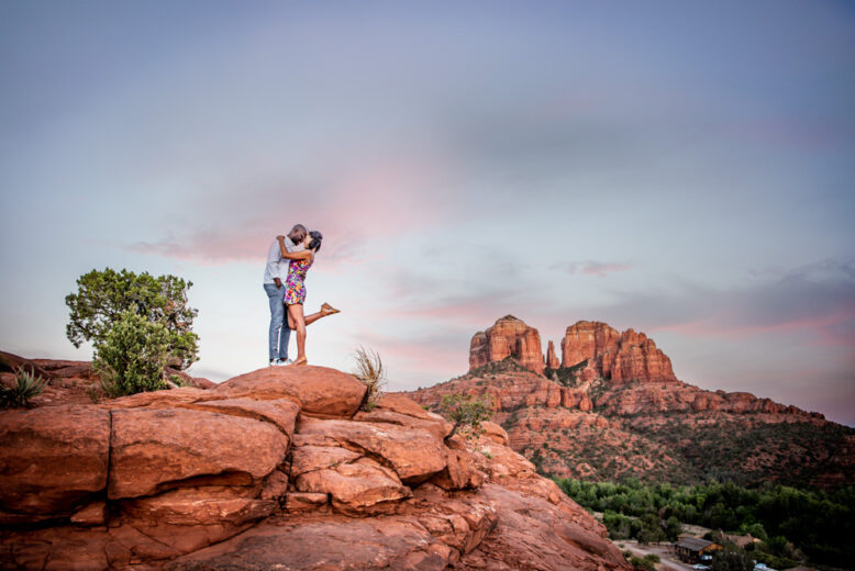 Sedona engagement photographer, Lisa Garrett Photography