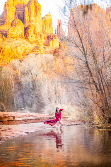Stunning Sedona baby moon photography portraits