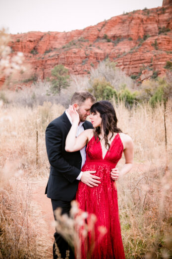 Sedona engagement photographer Lisa Garrett Photography