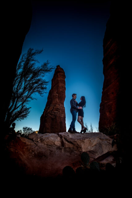 Sedona engagement photographer Lisa Garrett Photography
