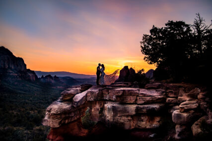 Stunning Sedona sunset elopement photography