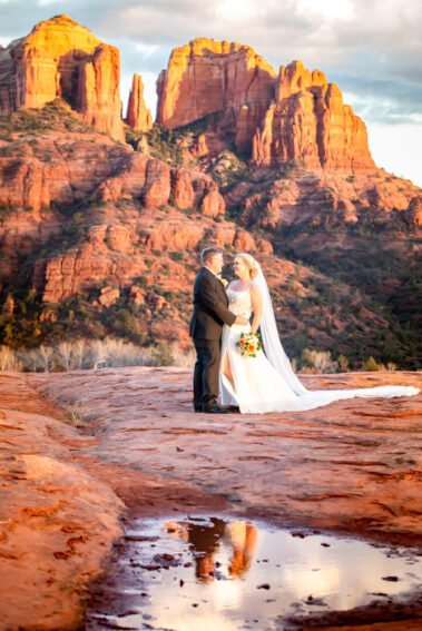 Sedona elopement wedding at Slick Rock Lisa Garrett Photography