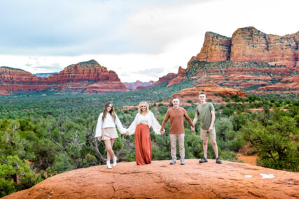 Photo: Sedona family photographer Lisa Garrett Photography