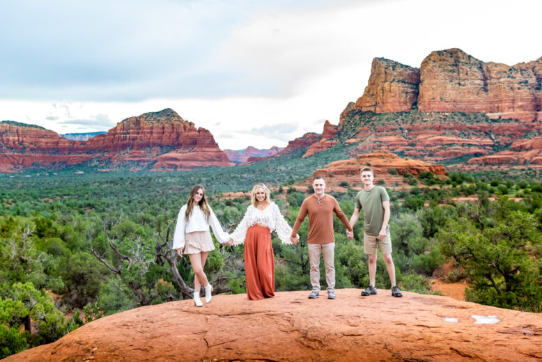 Photo: Sedona family photographer Lisa Garrett Photography