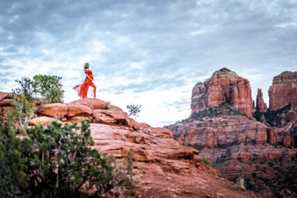 Photo: gorgeous maternity photography in Sedona Lisa Garrett Photography