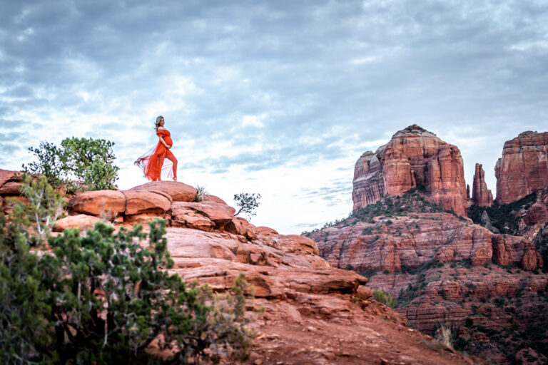 Photo: gorgeous maternity photography in Sedona Lisa Garrett Photography