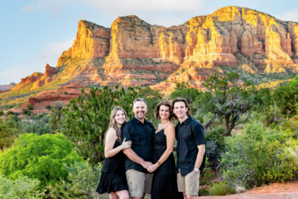 Photo: Sedona family photographer, Lisa Garrett Photography