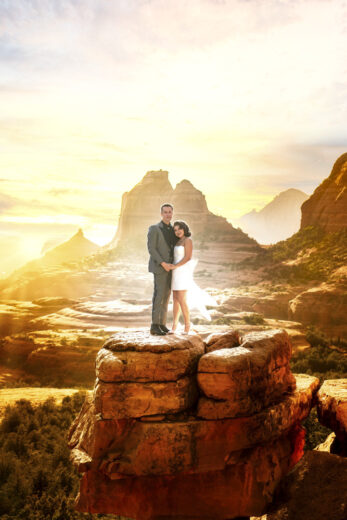 Merry Go Round in Sedona, elopement photographer