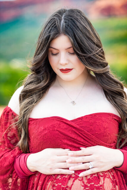 Sedona maternity photographer