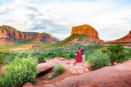 Sedona red rock maternity photography